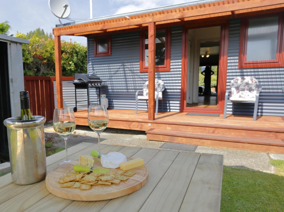 Mokonui Cottage - Te Anau Holiday Home Eksteriør bilde
