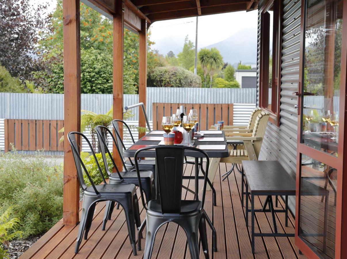 Mokonui Cottage - Te Anau Holiday Home Eksteriør bilde