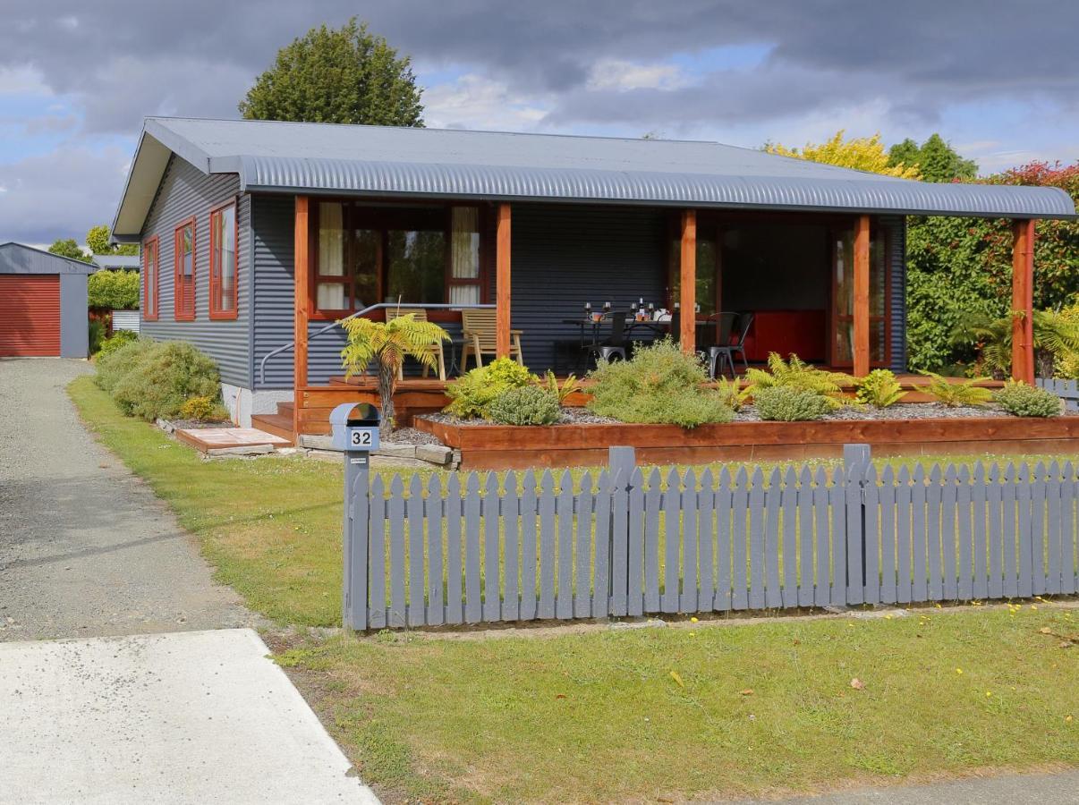 Mokonui Cottage - Te Anau Holiday Home Eksteriør bilde